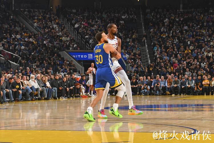 库里22+6+6杜兰特31分 勇士险胜太阳终结3连败